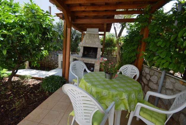 Apartment Bianca 2 relaxation in a perfect location near the sea, Mali Lošinj
