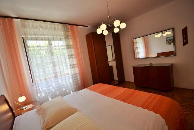 Apartment Bianca 2 relaxation in a perfect location near the sea, Mali Lošinj