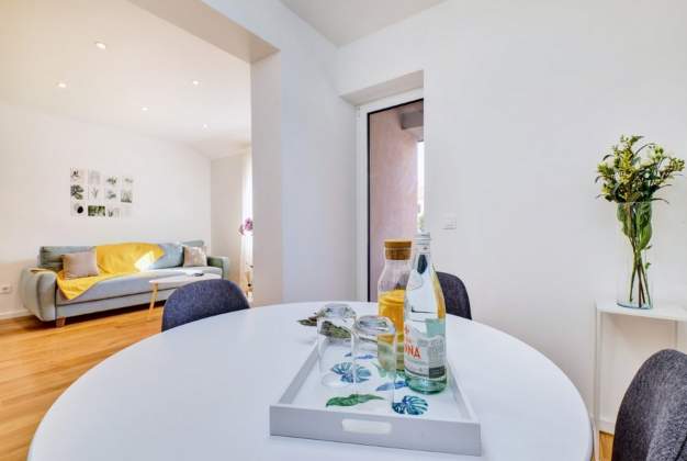 Apartment Blaž 1 - at a comfortable and beautiful location for 4 persons, Mali Lošinj