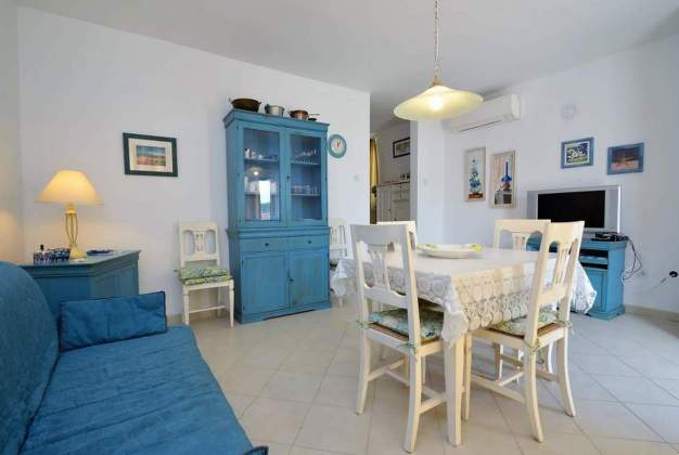 Apartment Blue Ivy 1, Stay for 3 near the beach, Mali Losinj
