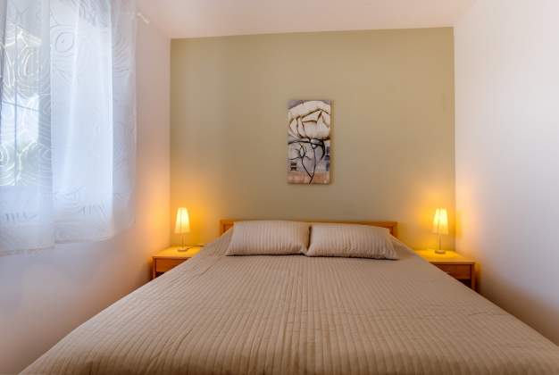 Apartment Branka 1 - Relax by the sea in Mali Losinj