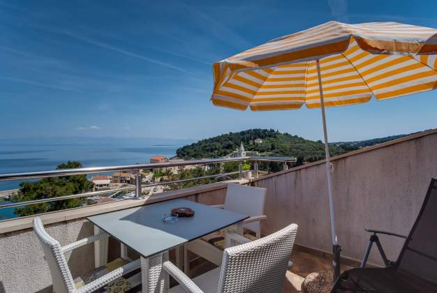 Apartment Branka 4 - sea view for two people, Mali Lošinj