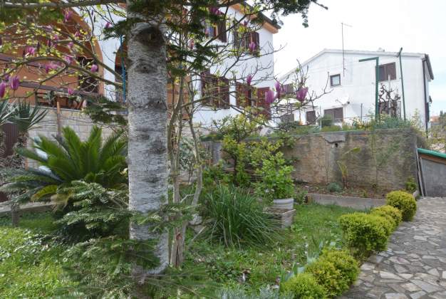 Apartment Brigita 2 in a quiet area of ​​Zagazina for 4 people, Mali Lošinj