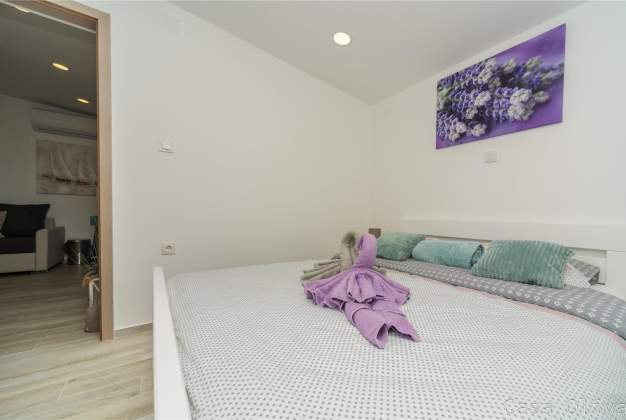 Apartmaji Casa Oliva 2 - Sv Jakov, Hrvaška
