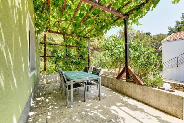 Casa Verde with the perfect atmosphere and relaxation for 4-5 people, Artatore, Mali Lošin