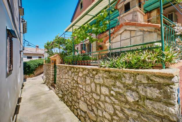 Apartment Cilka 1, Accommodation for 2 people, close to the beach, Mali Losinj