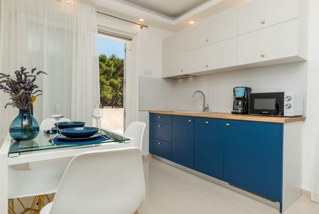  Apartma Gold Shell - sodobno stanovanje za 4 osebe, Mali Lošinj.