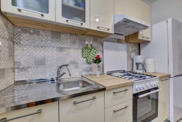 Newly renovated apartment Dani 1, for three people with a balcony near the beach - Mali Lošinj, Croa