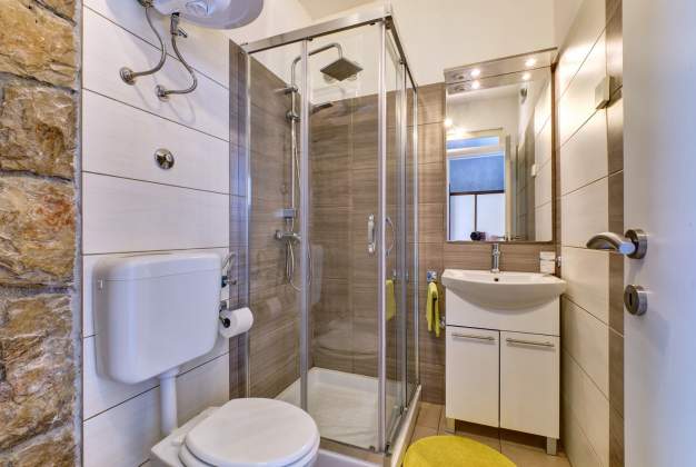 Apartment Deja 1 - Ideal for 3 people, near Čikat - Mali Lošinj, Croatia