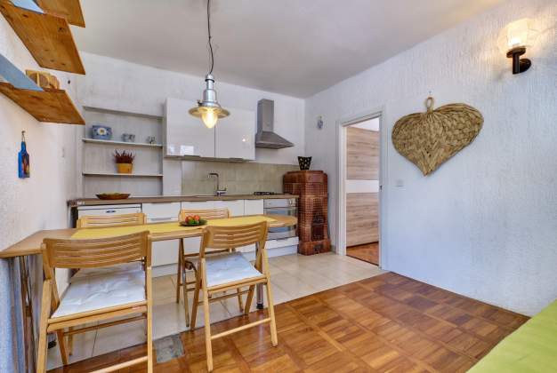 Apartment Deja 1 - Ideal for 3 people, near Čikat - Mali Lošinj, Croatia
