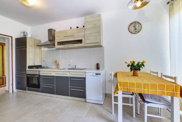 Apartment Deja 2 - ideal for 2 people near Čikat - Mali Lošinj, Croatia