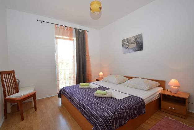 Apartment Doris 1 near the beach, perfect for 5 guests, Mali Losinj