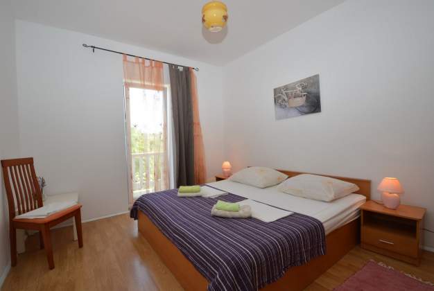 Apartment Doris 1 near the beach, perfect for 5 guests, Mali Losinj