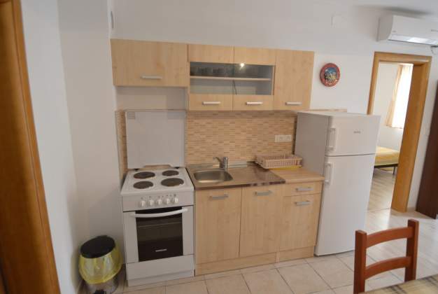 Apartment Duje 1 - comfort near the beach in Artatore, Mali Lošinj