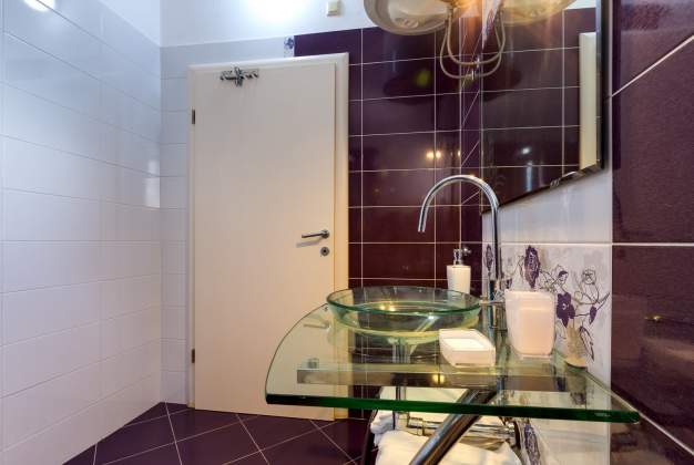 Apartment Elena 2 spacious accommodation for 4 people, Mali Lošinj