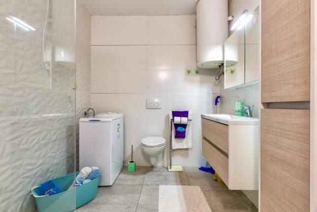 Apartment Elena 3 elegant accommodation for 4 people in Mali Lošinj