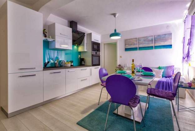 Apartment Elena 3 elegant accommodation for 4 people in Mali Lošinj