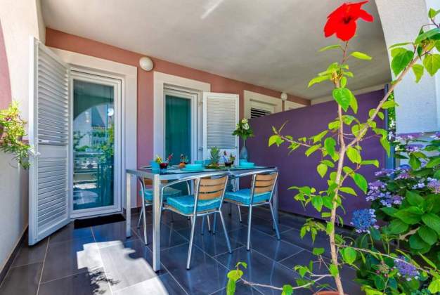Apartment Elena 3 elegant accommodation for 4 people in Mali Lošinj