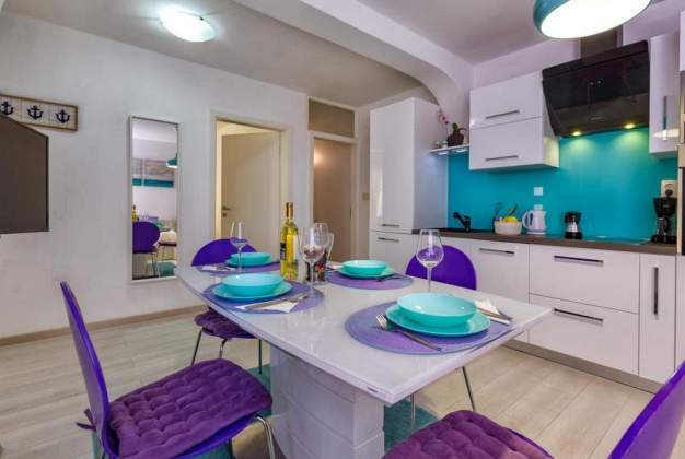Apartment Elena 3 elegant accommodation for 4 people in Mali Lošinj